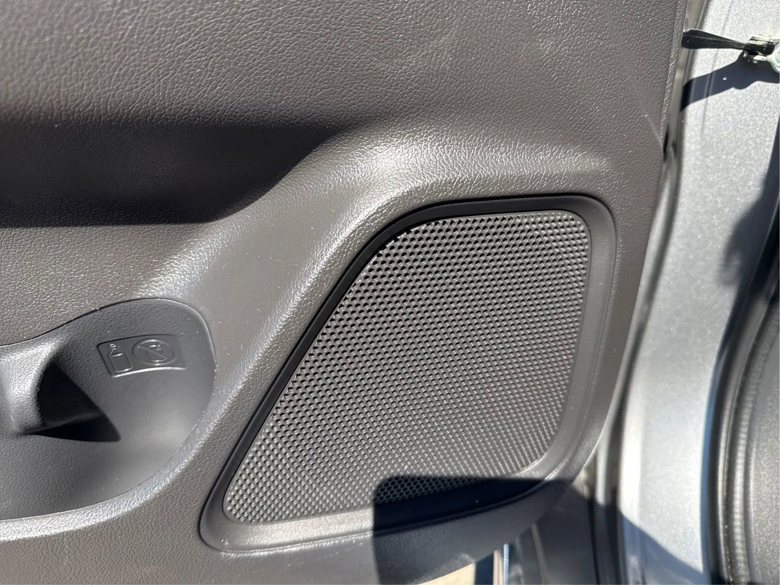 Used 2021 Mitsubishi Outlander SEL image 43