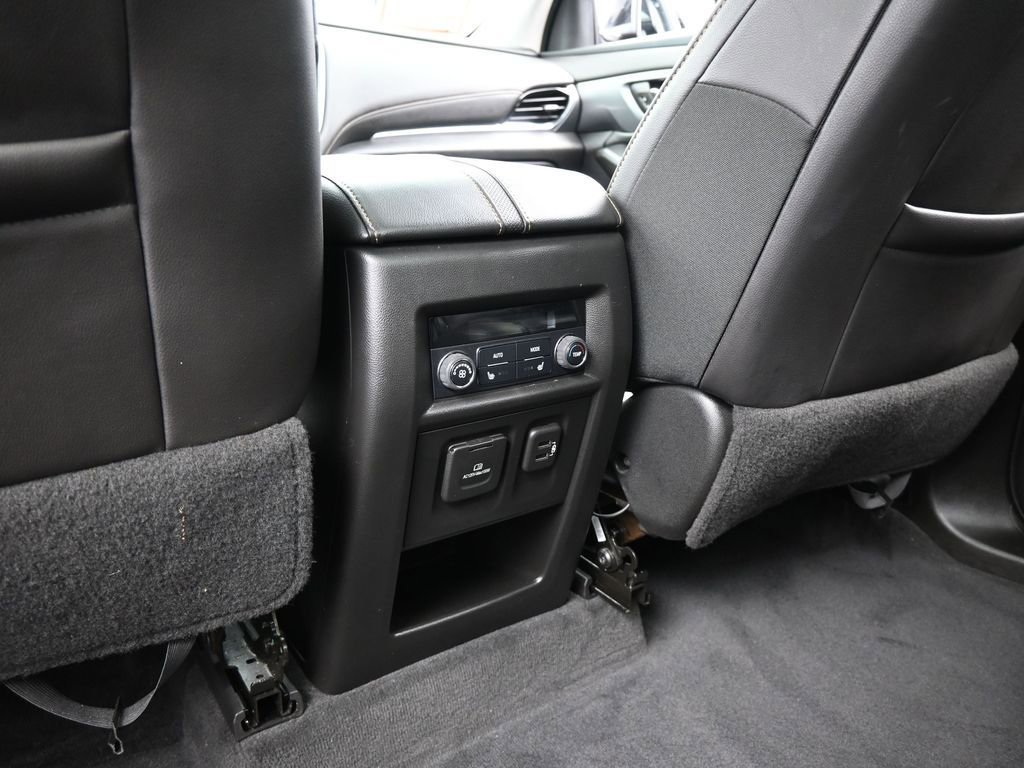 Used 2021 Chevrolet Traverse Premier w/ Redline Edition image 51