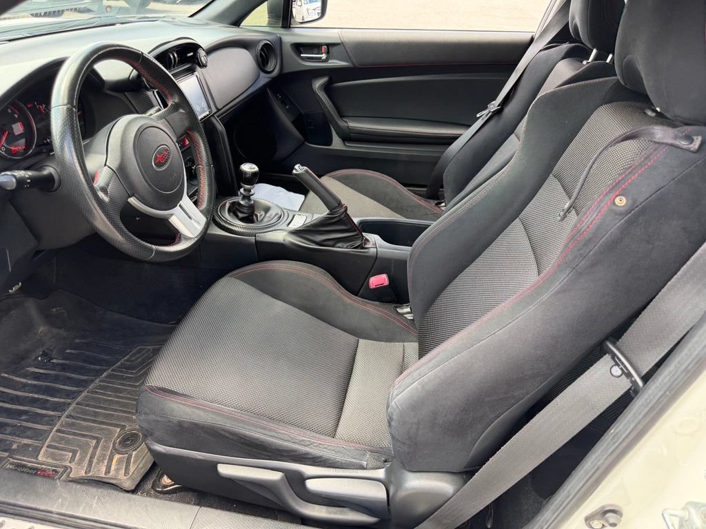 Used 2016 Subaru BRZ Premium RWD image 18