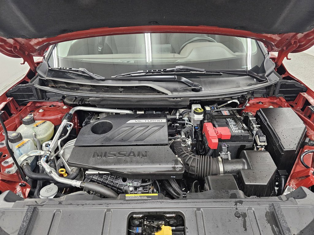 Used 2023 Nissan Rogue SV AWD/4WD image 9