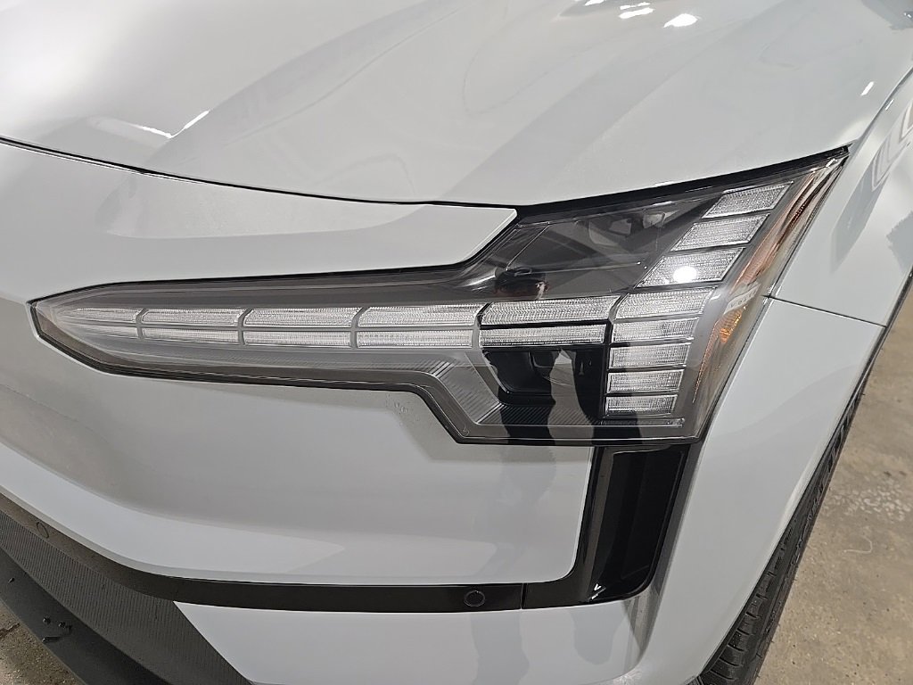 New 2026 Volvo EX30 Plus image 10