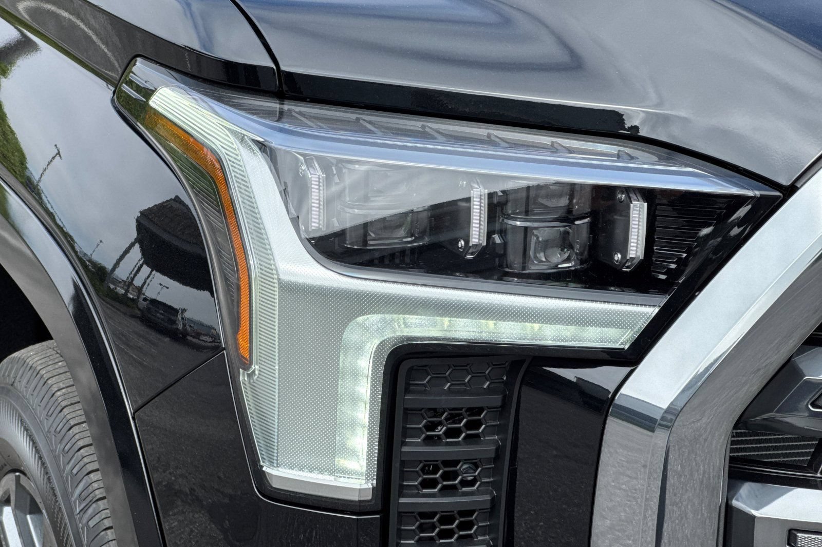 New 2026 Toyota Tundra Platinum AWD/4WD image 29