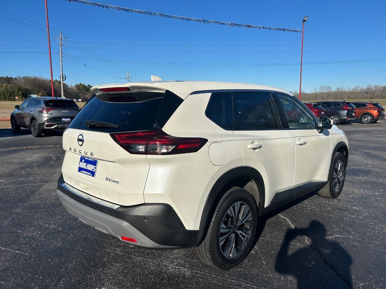 Used 2021 Nissan Rogue SV image 5