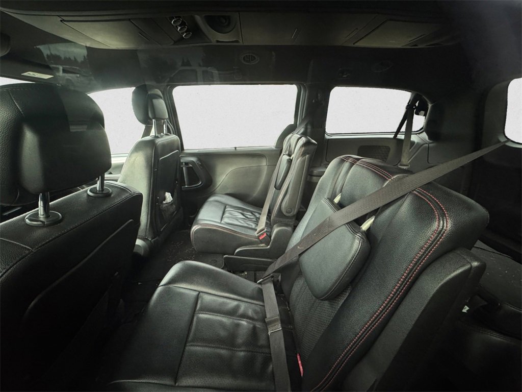 Used 2018 Dodge Grand Caravan GT image 9