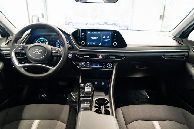 Used 2022 Hyundai Sonata Blue image 9
