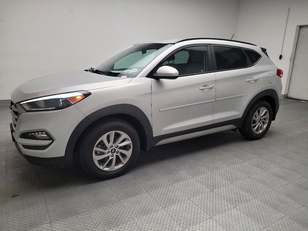 Used 2017 Hyundai Tucson SE image 2