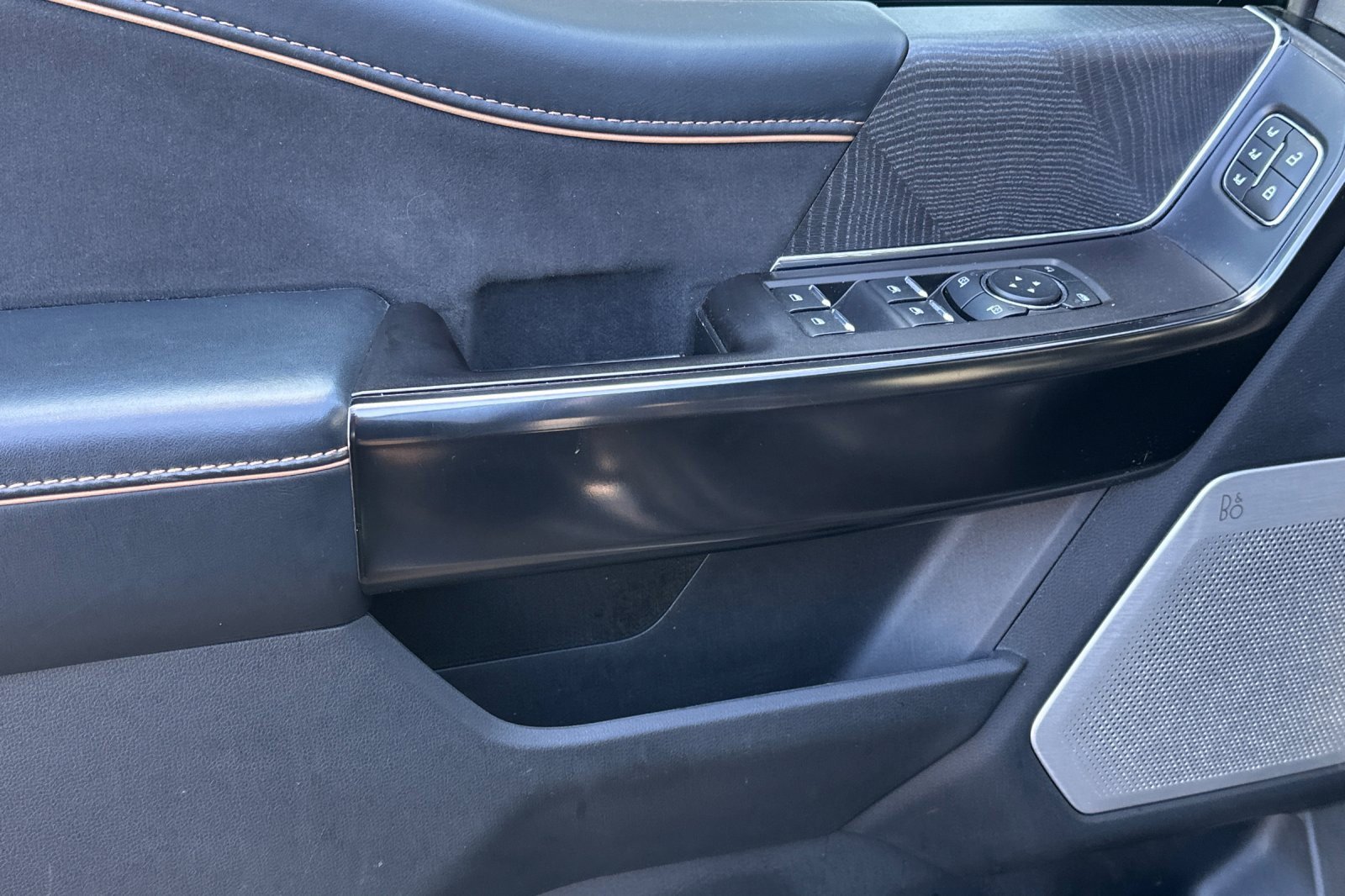 Used 2021 Ford F150 Platinum w/ Max Trailer Tow Package image 11