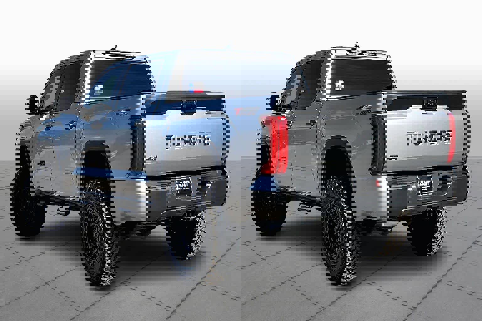 Used 2023 Toyota Tundra SR5 image 11