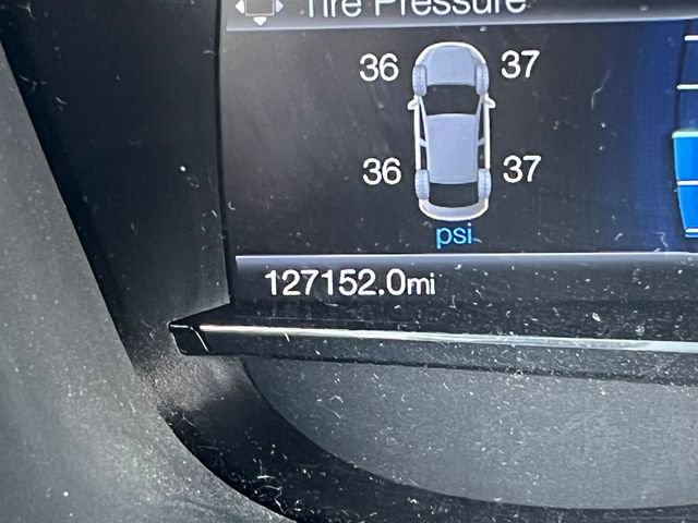 Used 2018 Ford Explorer XLT w/ Equipment Group 202A AWD/4WD image 8