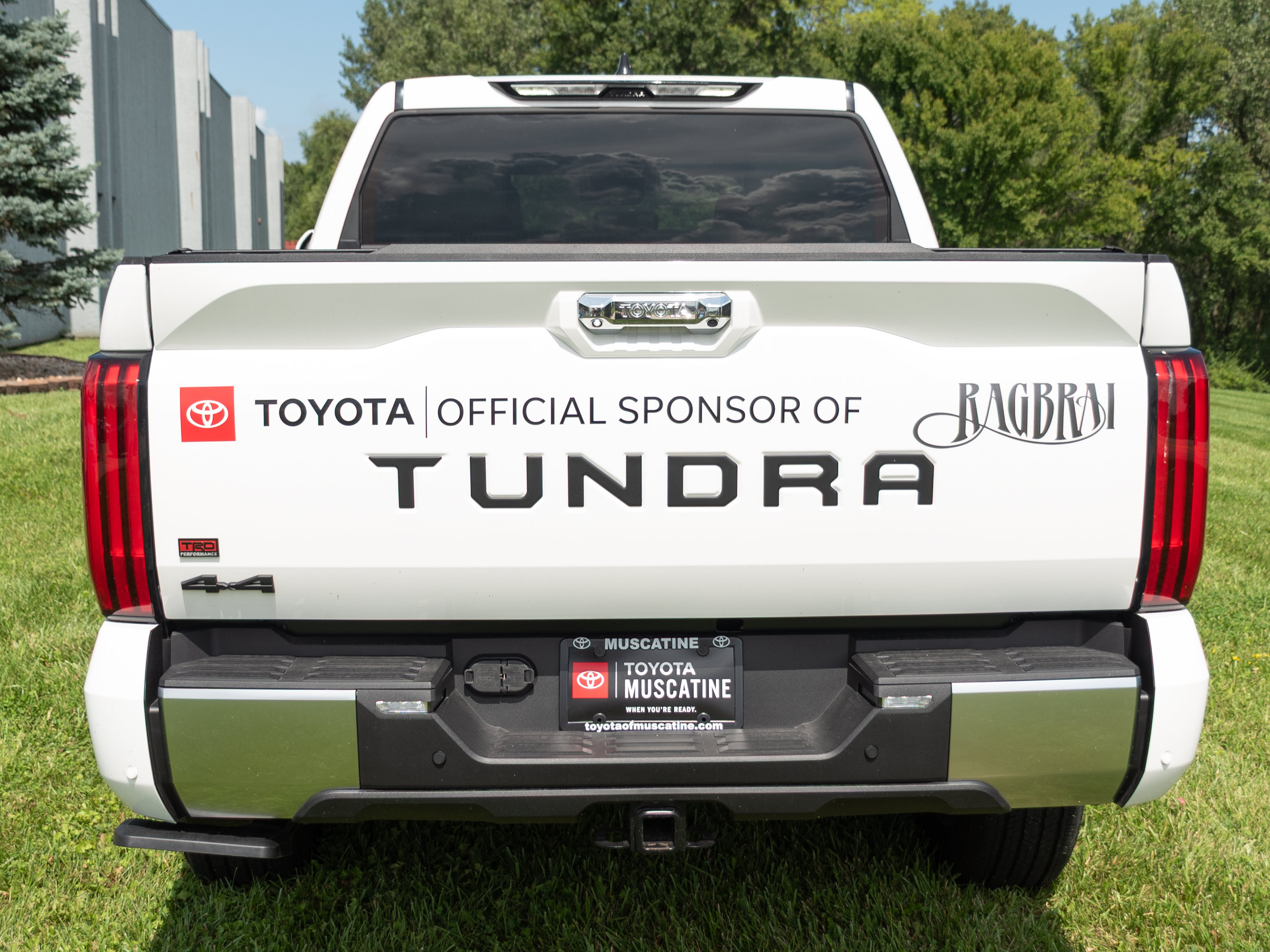 New 2026 Toyota Tundra Limited AWD/4WD image 22
