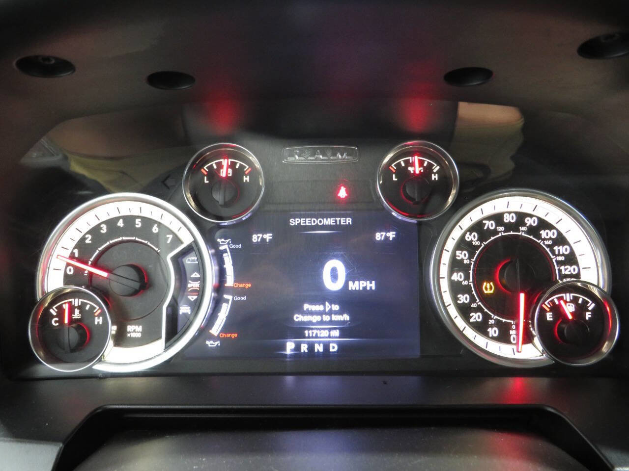 Used 2013 RAM 1500 Sport w/ Remote Start & Security Group RWD image 15