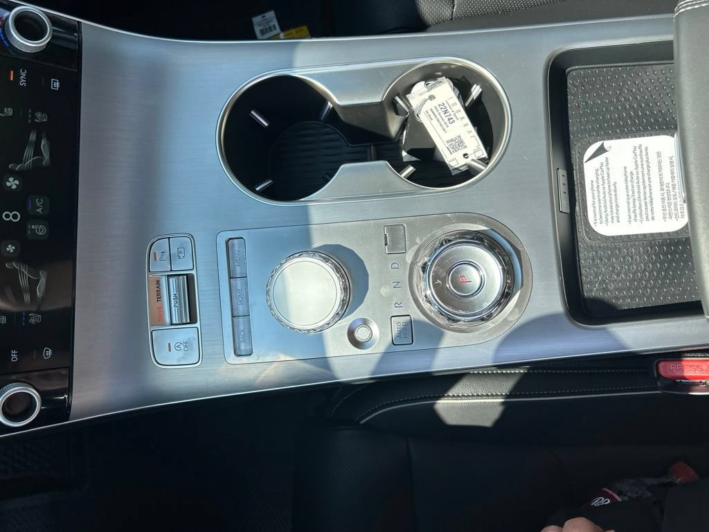 New 2026 Genesis GV70 2.5T Advanced AWD/4WD image 24