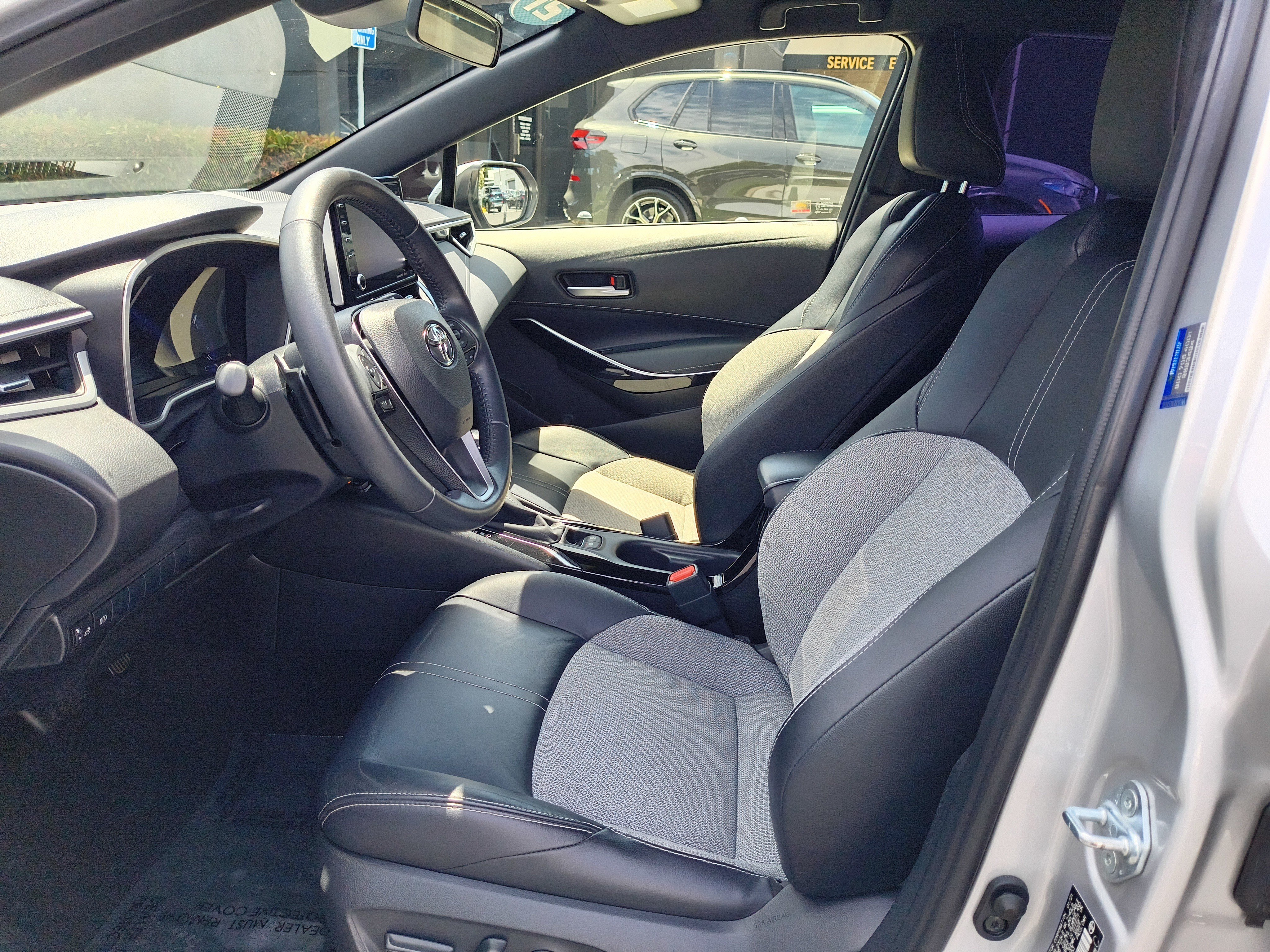 Used 2021 Toyota Corolla XSE FWD image 16