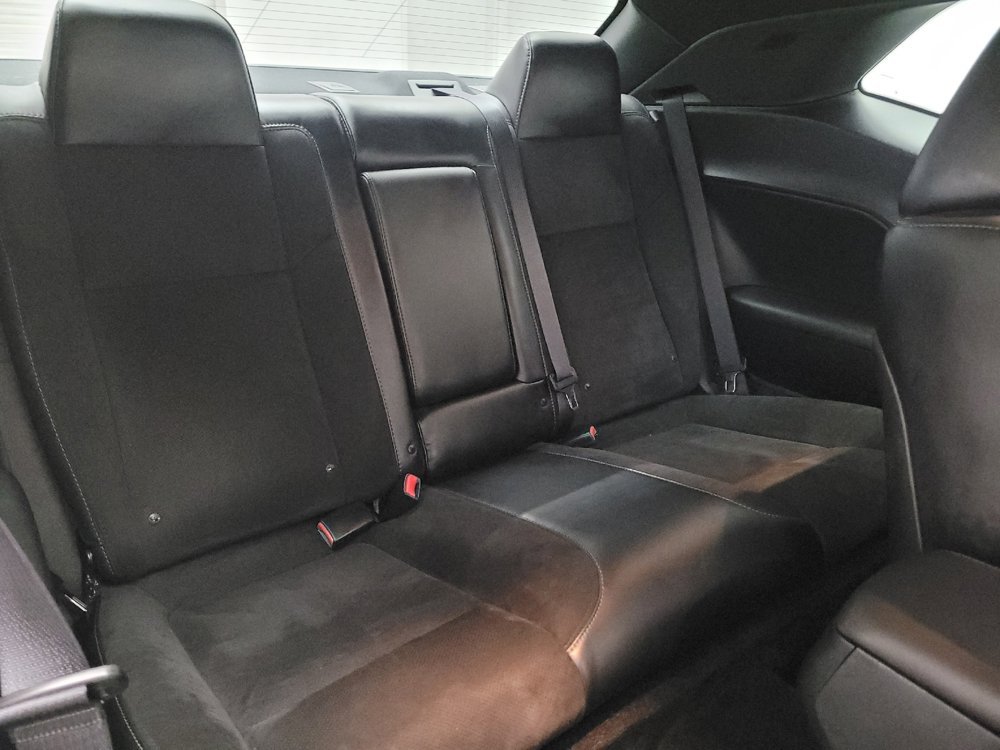 Used 2018 Dodge Challenger SXT Plus RWD image 19