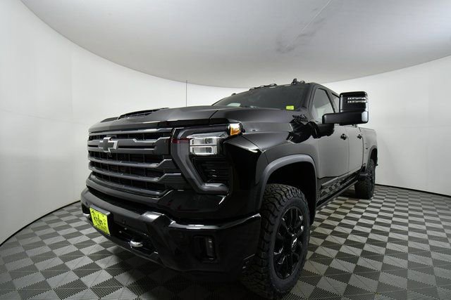 New 2026 Chevrolet Silverado 2500 High Country w/ Midnight Edition image 6