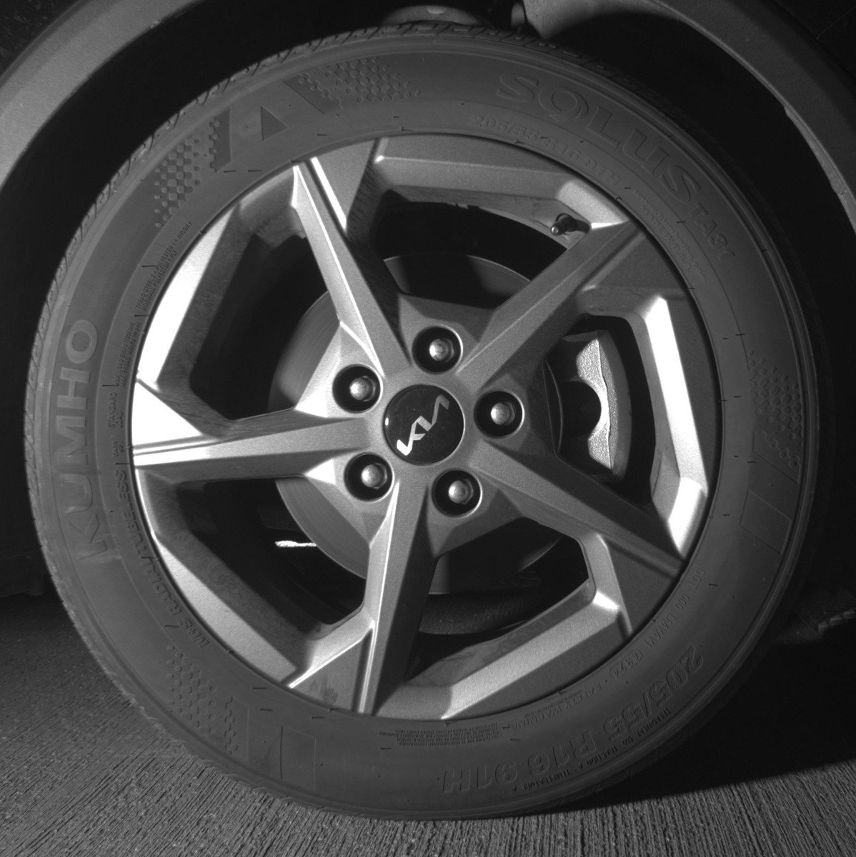 Used 2025 Kia K4 LXS image 13