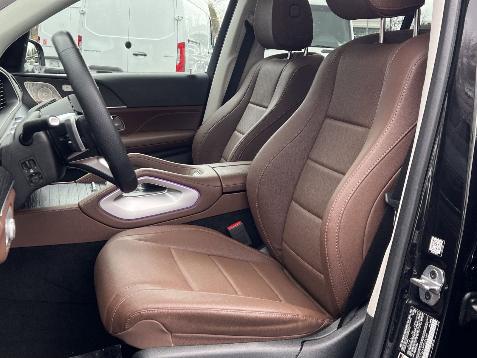 Used 2024 Mercedes-Benz GLS 450 4MATIC image 11