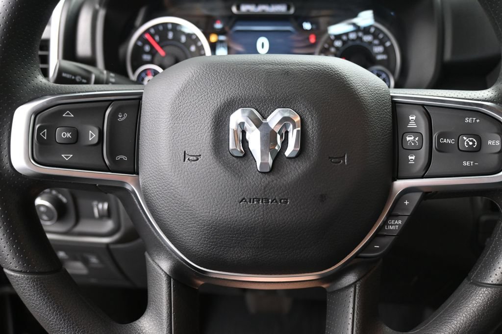 New 2026 RAM 1500 Express AWD/4WD image 25