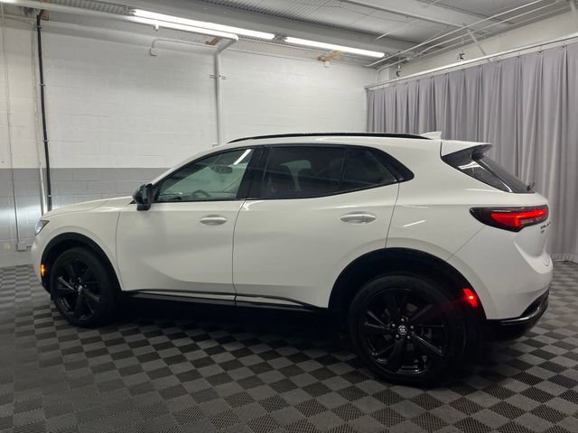 Used 2023 Buick Envision Essence w/ Sport Touring Package image 9