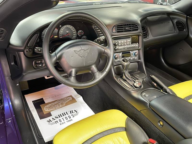 Used 1998 Chevrolet Corvette Convertible w/ Memory Pkg RWD image 34