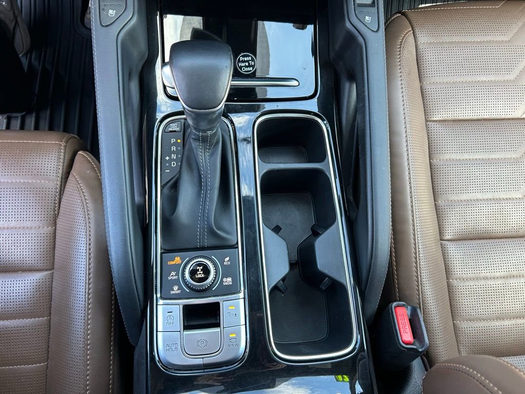 Used 2021 Kia Telluride SX w/ SX Prestige Package image 22