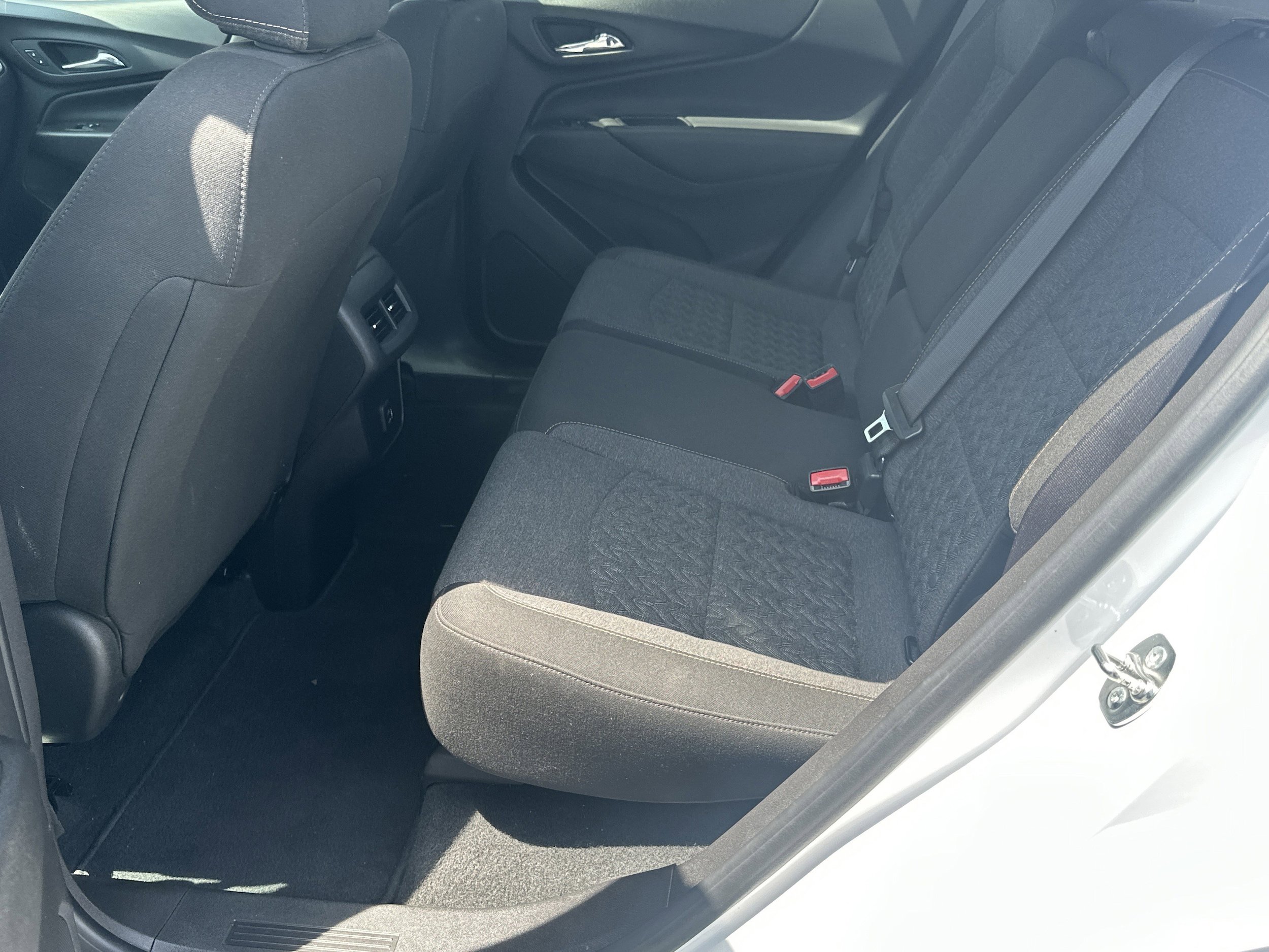 Used 2024 Chevrolet Equinox LT FWD image 20