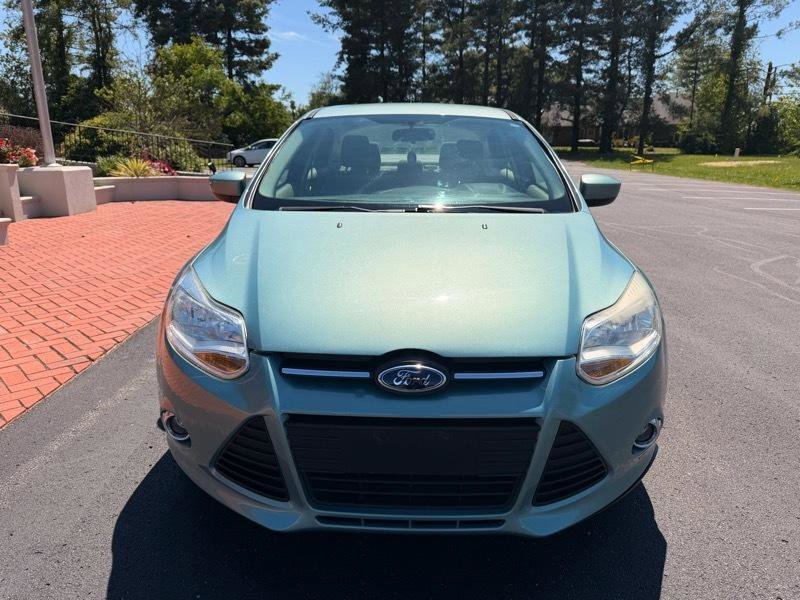 Used 2012 Ford Focus SE FWD image 3