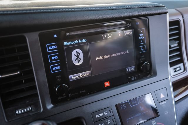 Used 2016 Toyota Sienna Limited Premium AWD/4WD image 21