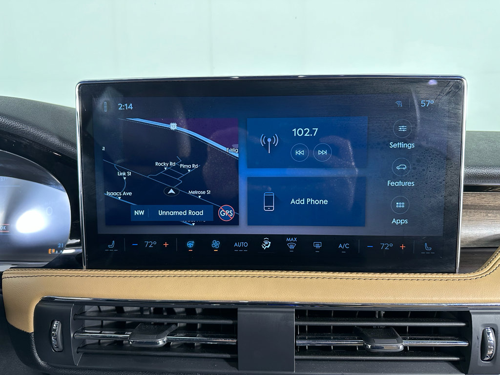 Used 2023 Lincoln Corsair Reserve w/ Equipment Group 201A image 6