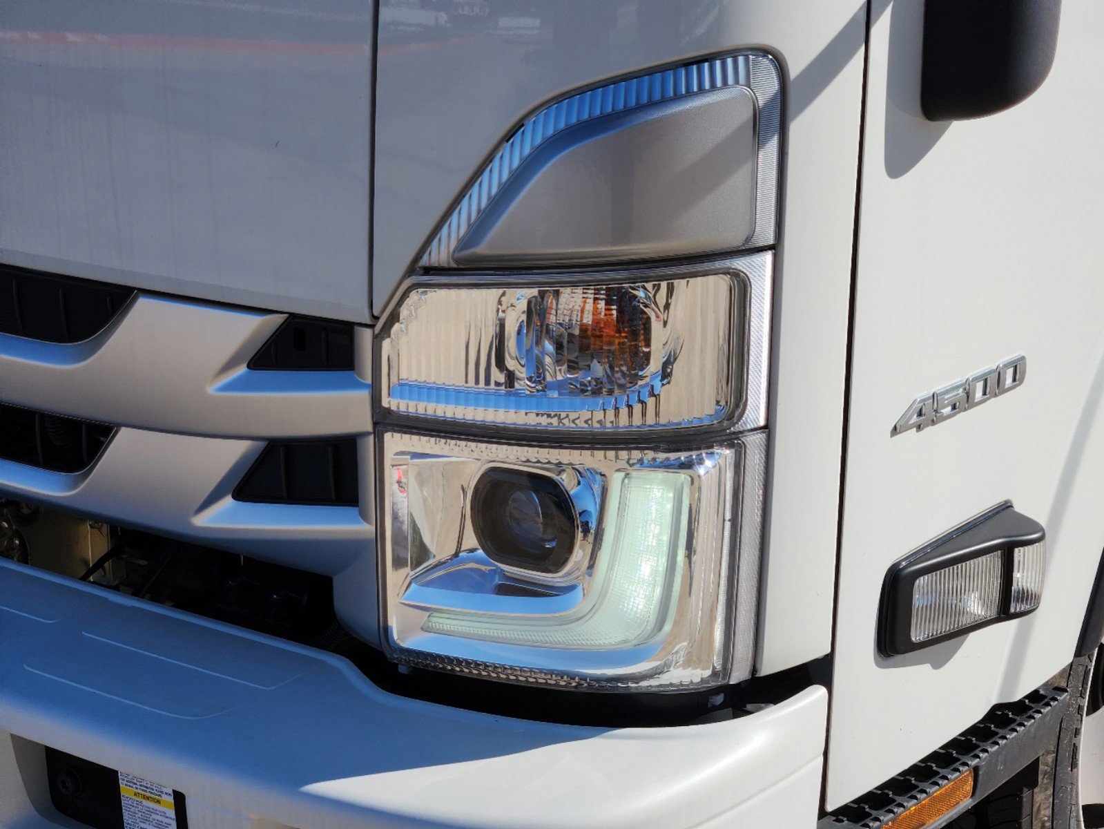 New 2024 Chevrolet Low Cab Forward image 16