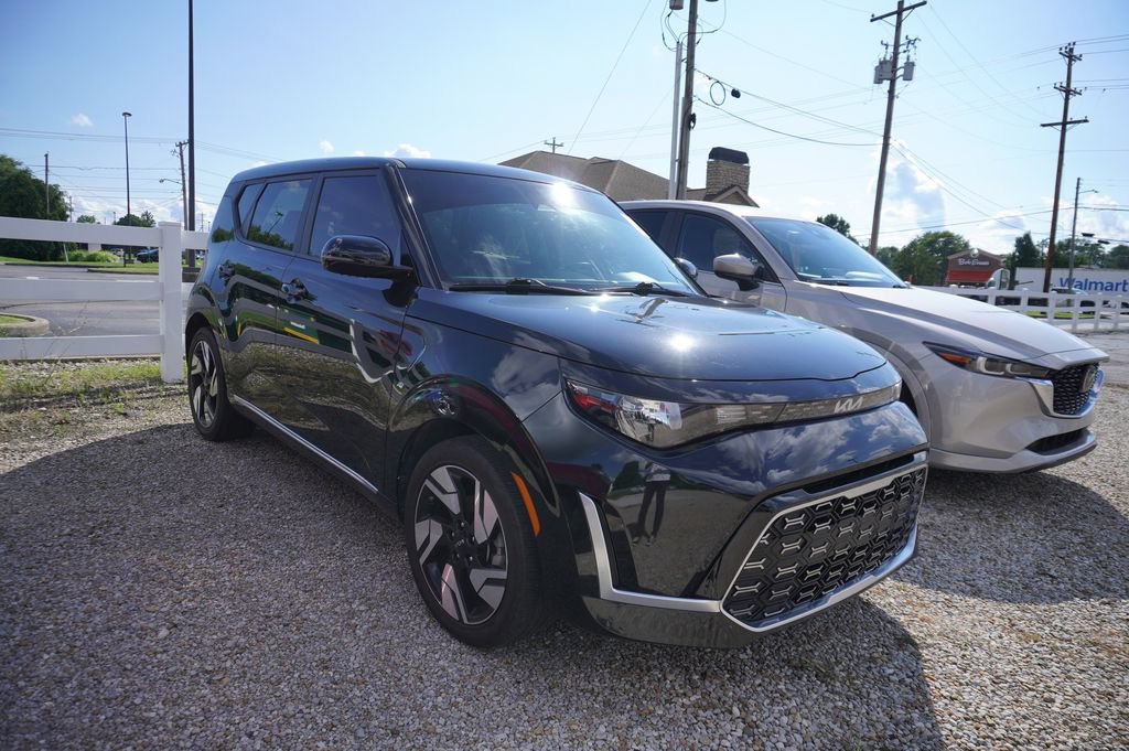 Used 2024 Kia Soul GT-Line FWD image 10