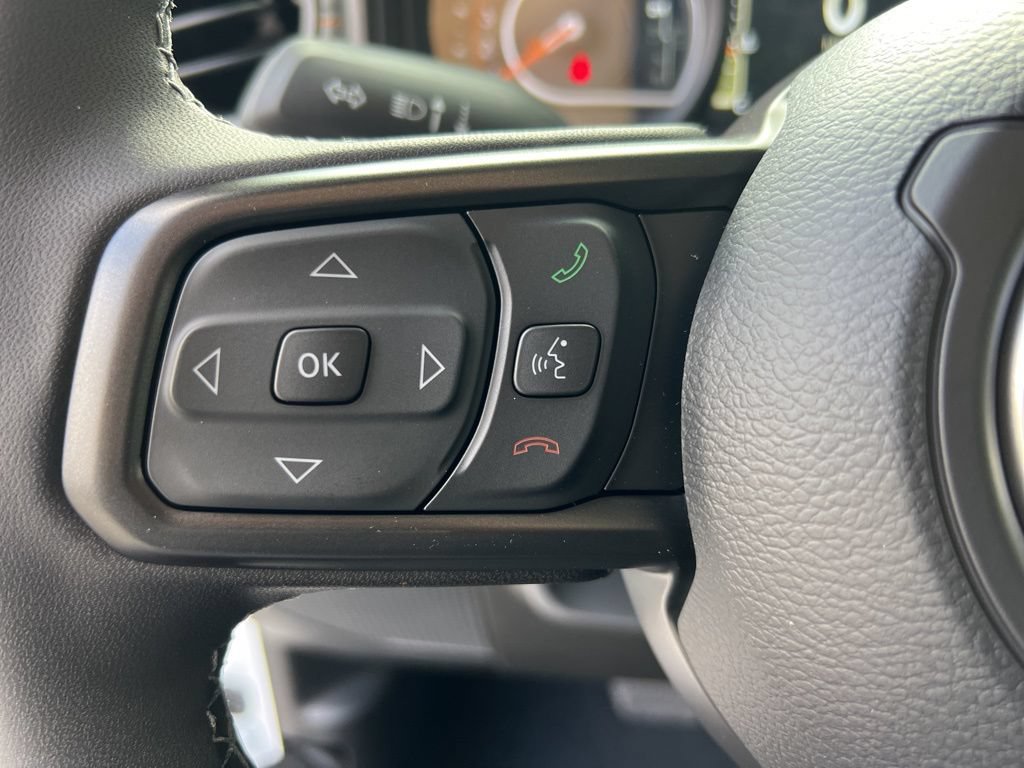 New 2026 Jeep Gladiator Mojave AWD/4WD image 11