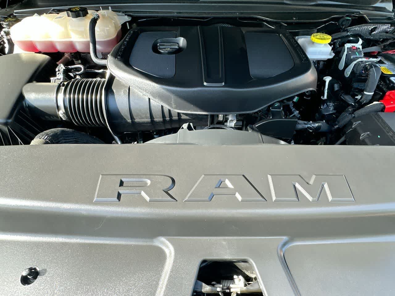 Used 2026 RAM 1500 Laramie w/ Sport Appearance Package AWD/4WD image 12