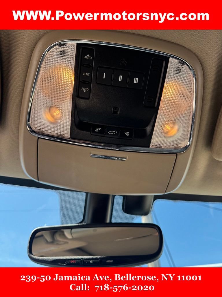 Used 2019 Jeep Grand Cherokee Limited AWD/4WD image 31