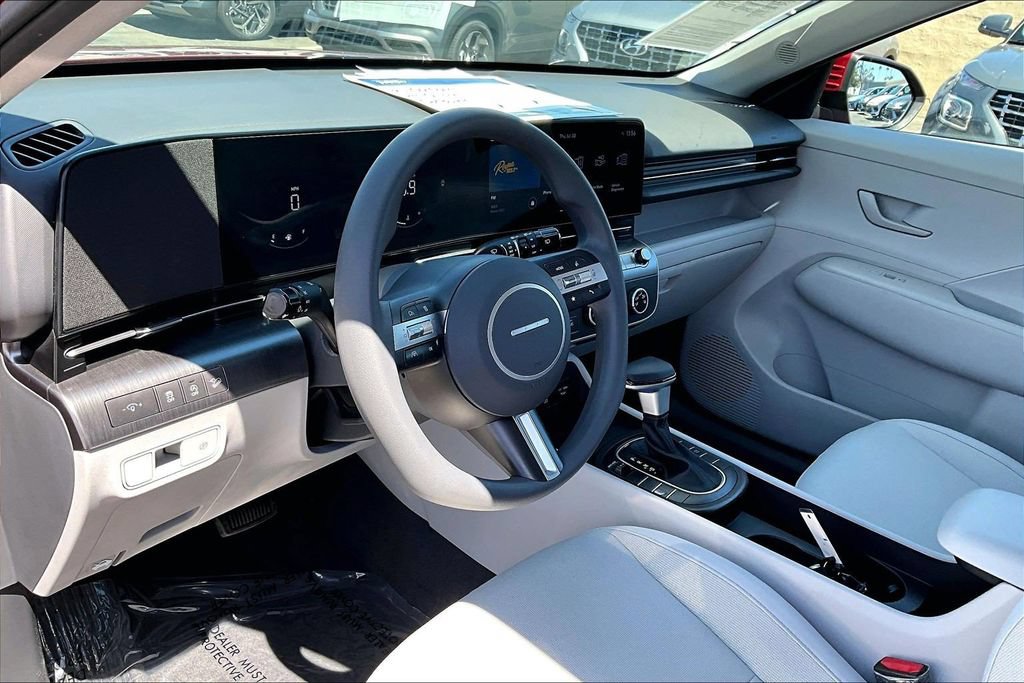 Certified 2024 Hyundai Kona SE FWD image 9