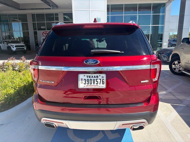 Used 2017 Ford Explorer Platinum AWD/4WD image 7