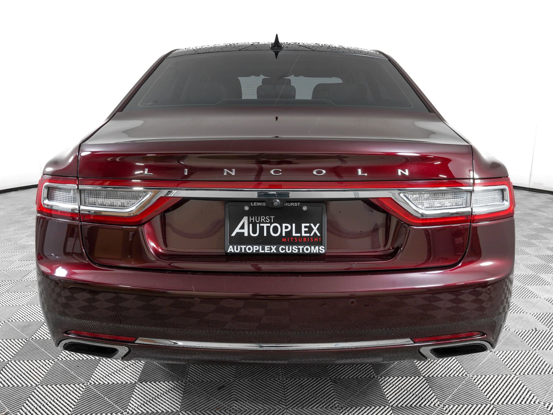 Used 2019 Lincoln Continental Select w/ Continental Climate Package AWD/4WD image 6