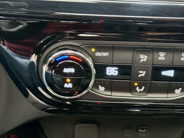 New 2026 Chevrolet Trax RS w/ Sunroof Package image 20