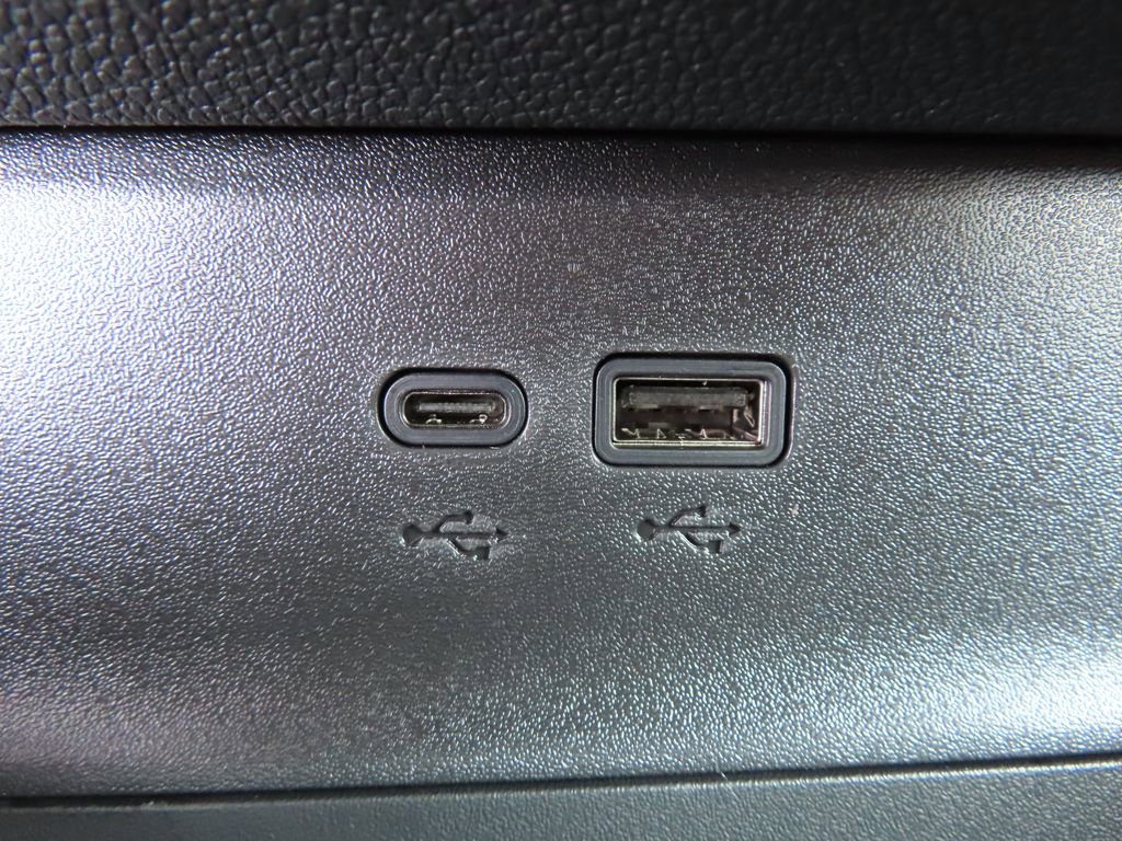 New 2026 Chevrolet Equinox ACTIV image 12