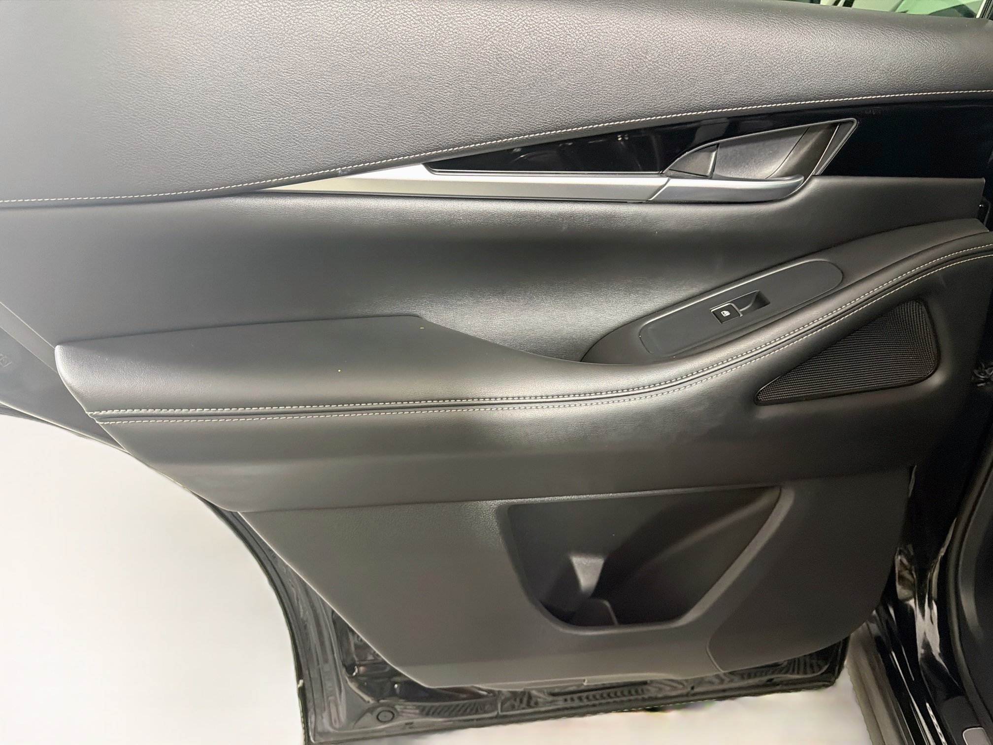 Used 2023 INFINITI QX60 Pure FWD image 25