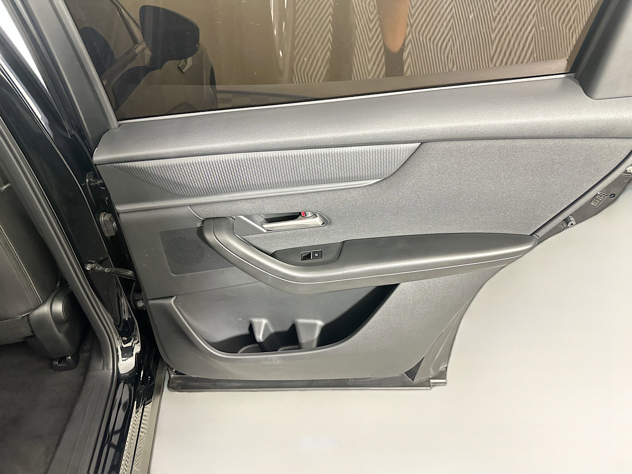 Used 2025 MAZDA CX-90 3.3 Turbo w/ Select Package AWD/4WD image 32