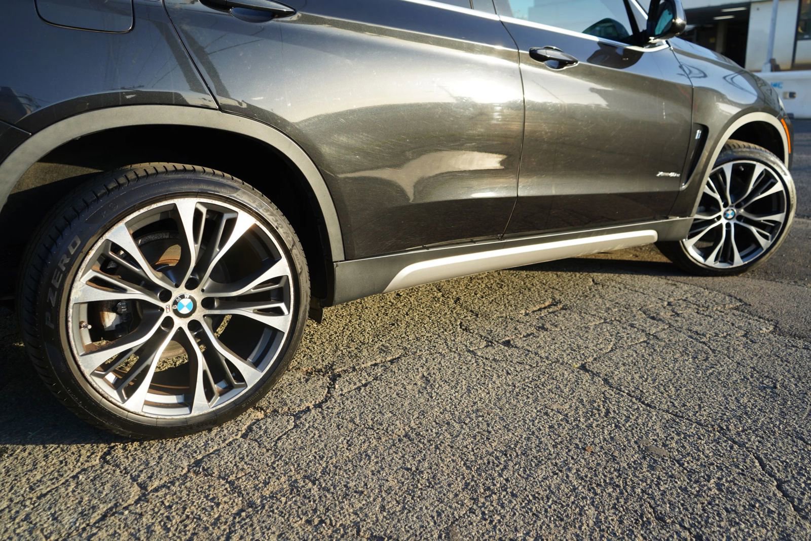 Used 2017 BMW X5 xDrive40e image 7
