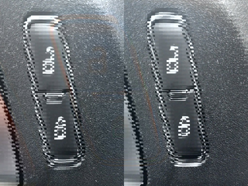 Used 2022 Ford Bronco Outer Banks image 20