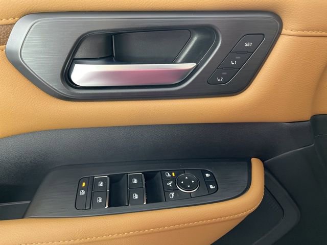 New 2026 Nissan Armada SL w/ Captain's Chari Seat Package image 33