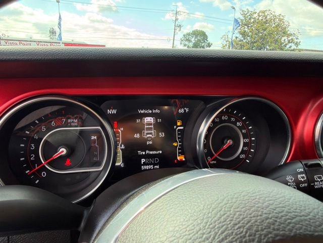 Used 2021 Jeep Wrangler Rubicon AWD/4WD image 12