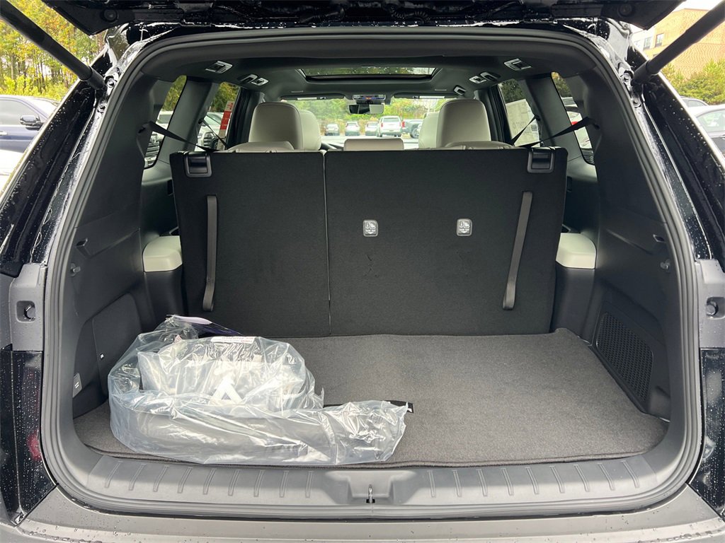 New 2026 Toyota Grand Highlander AWD Hybrid image 18