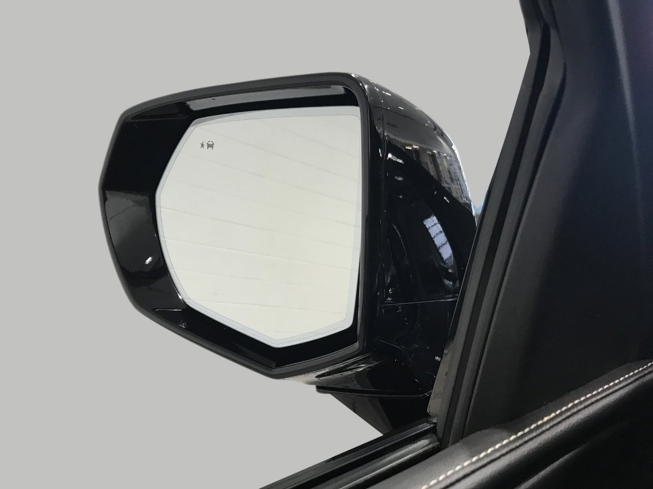 Used 2021 Cadillac Escalade Sport w/ Driver Assist Tech Package image 28