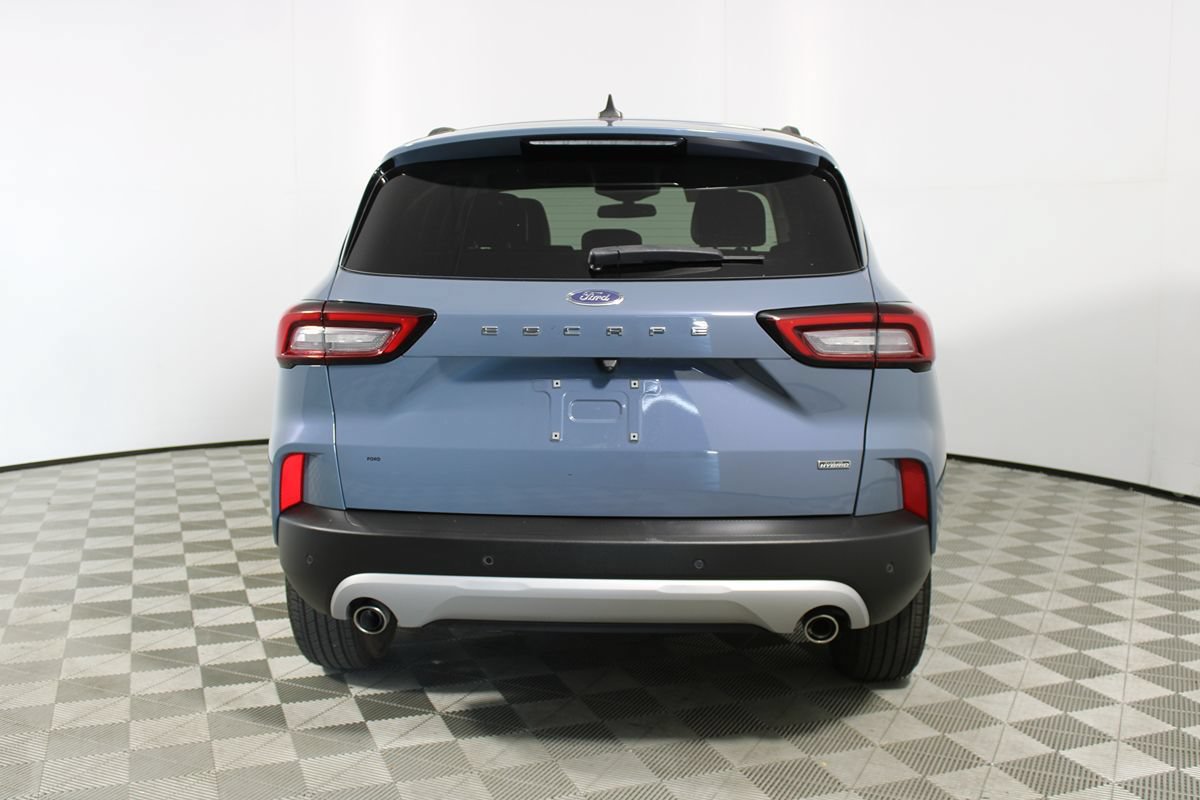 Used 2024 Ford Escape SE FWD image 32