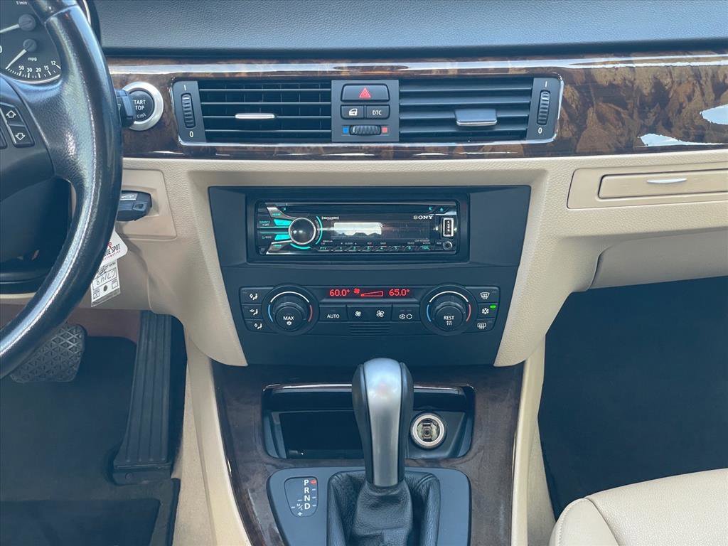 Used 2006 BMW 325i Sedan image 15