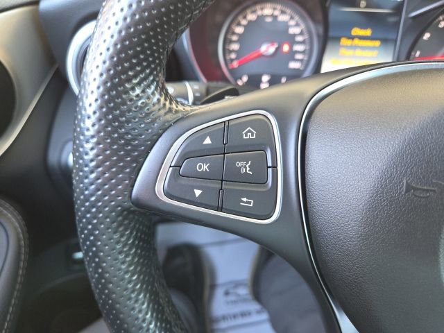 Used 2017 Mercedes-Benz C 300 4MATIC Sedan image 51